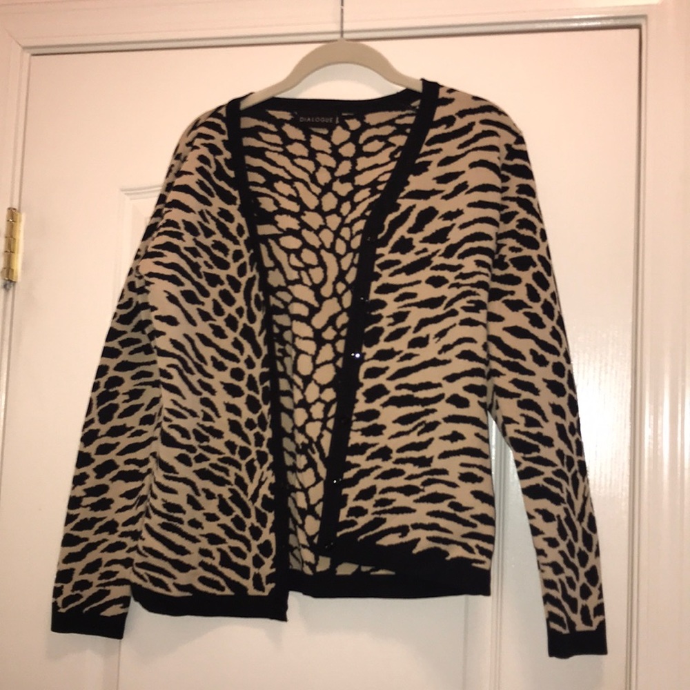 Cardigan sweater